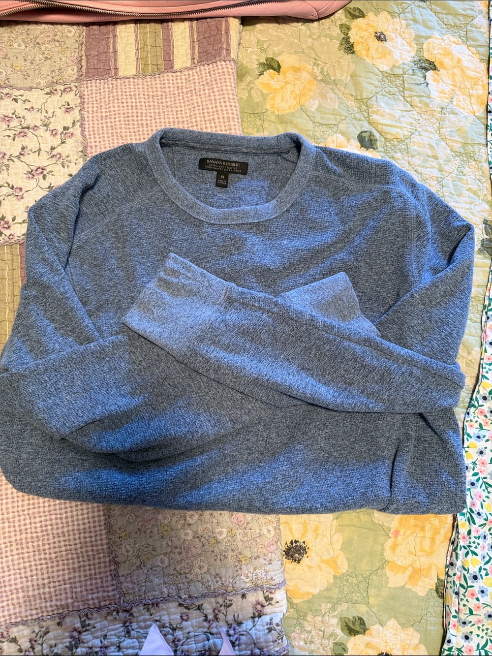 Banana Republic Men's Heather Blue Crewneck Sweater